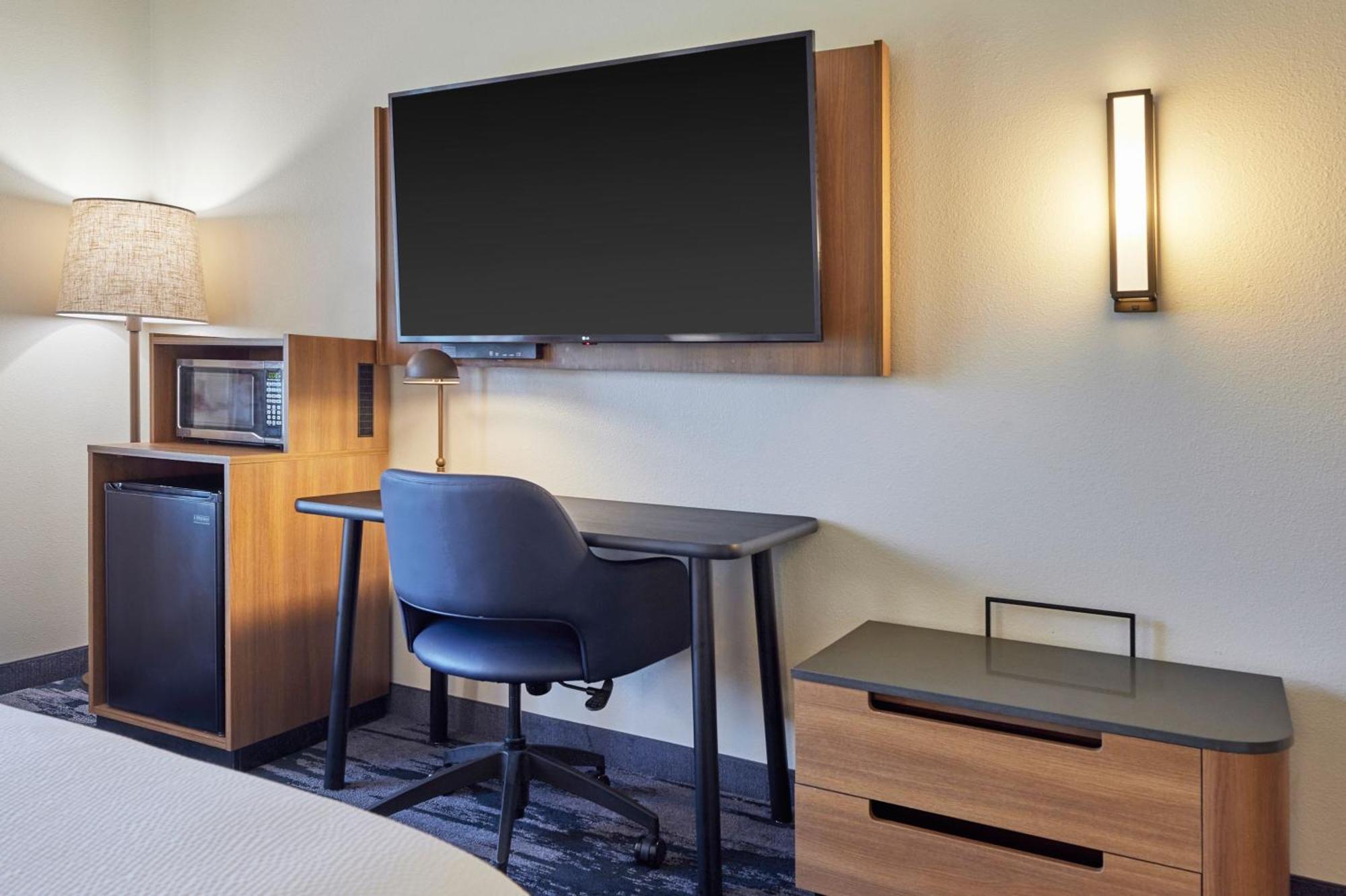 Fairfield Inn & Suites Burlington Exterior foto