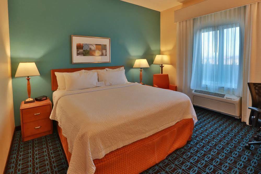 Fairfield Inn & Suites Burlington Exterior foto